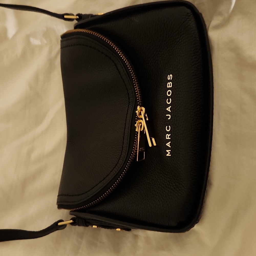 The Groove Leather Mini Messenger Bag